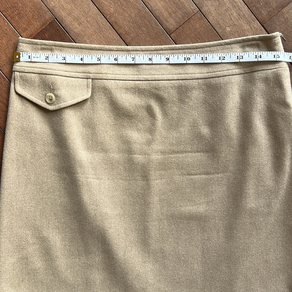 Banana Republic Women's Khaki Wool Mini Skirt Size 4 - Picture 3 of 6